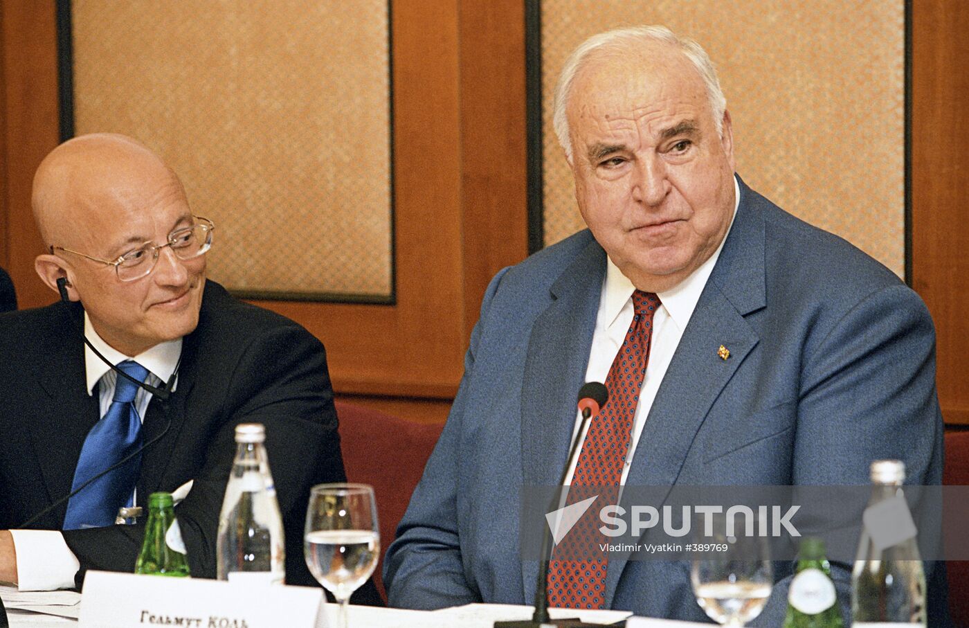 Helmut Kohl, Sergei Karaganov