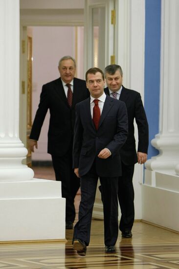 Russia, Abkhazia and South Ossetia signing agreement