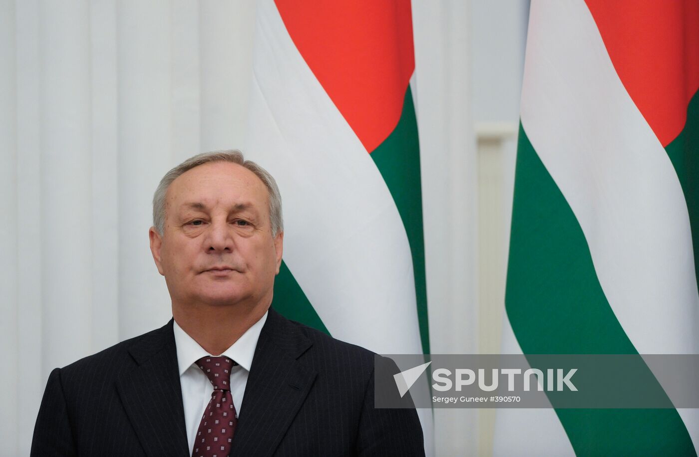 Russia, Abkhazia, Ossetia: agreement on state border guarding