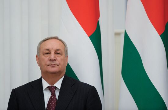 Russia, Abkhazia, Ossetia: agreement on state border guarding