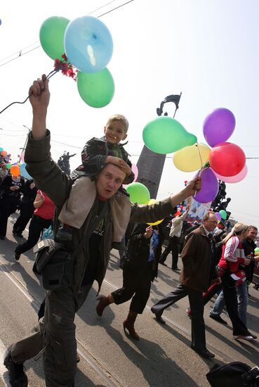 Spring and Labor Day march in Vladivostok
