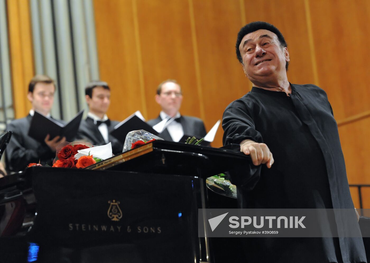 Opera singer Zurab Sotkilava's concert in Moscow