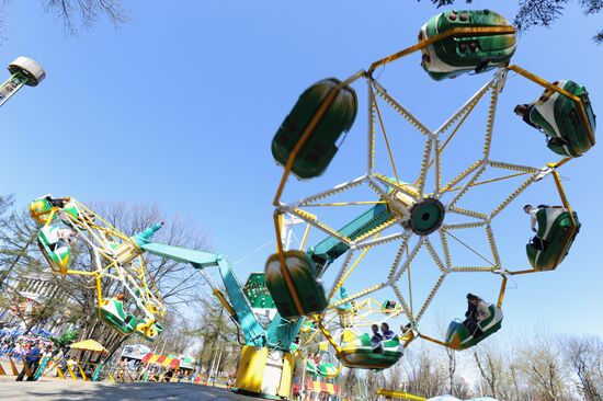 An amusement park at the All-Russian Exhibition Center