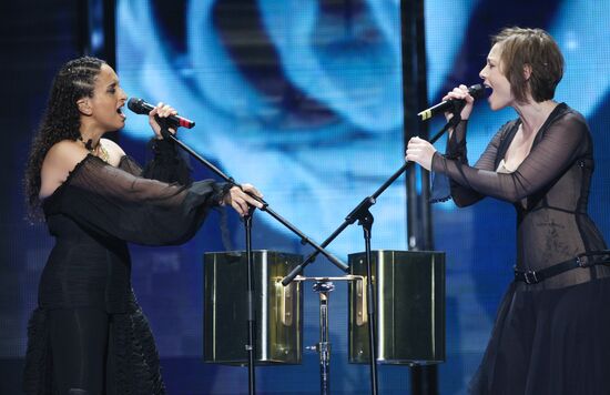 Eurovision contestants Noa and Mira Awad