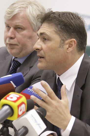 Lawyers of Irina Belenkaya and Jean-Michel Andre speaking