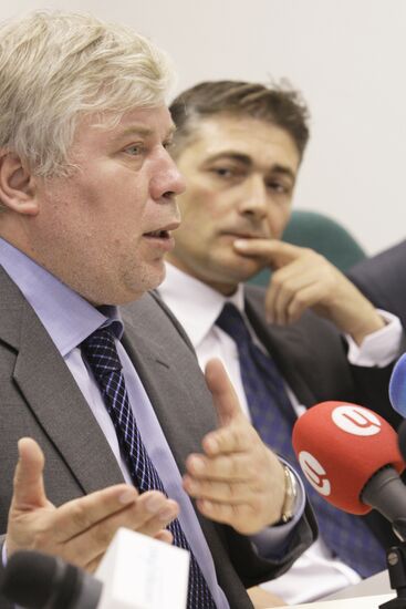 Lawyers of Irina Belenkaya and Jean-Michel Andre speaking