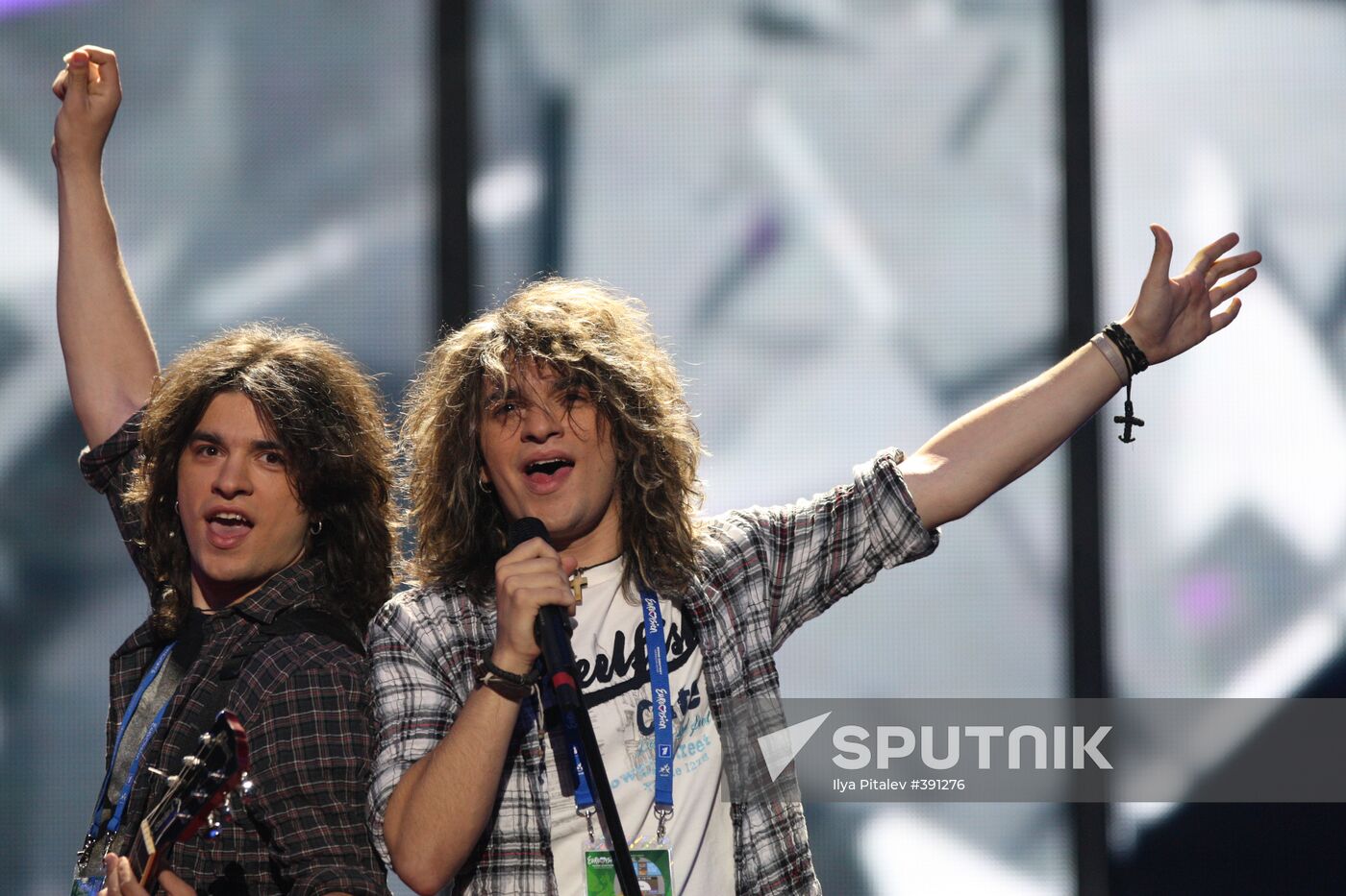 Rock duet Next Time