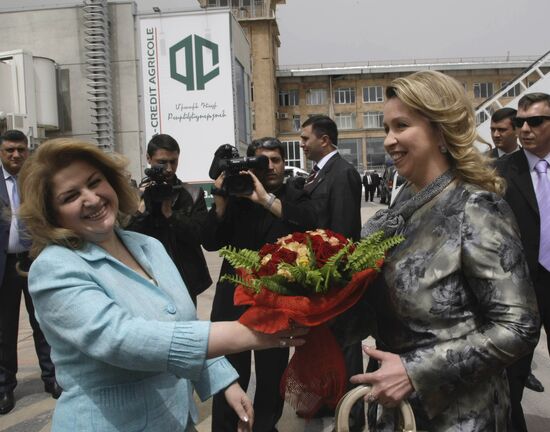 Russian First Lady visits Yerevan