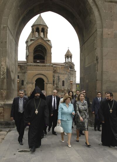 Russian First Lady visits Yerevan