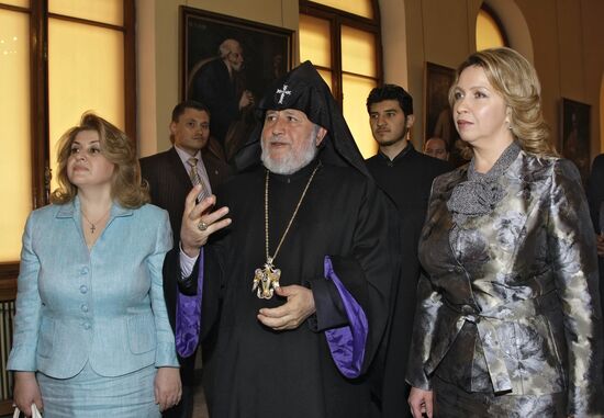 Russian First Lady visits Yerevan