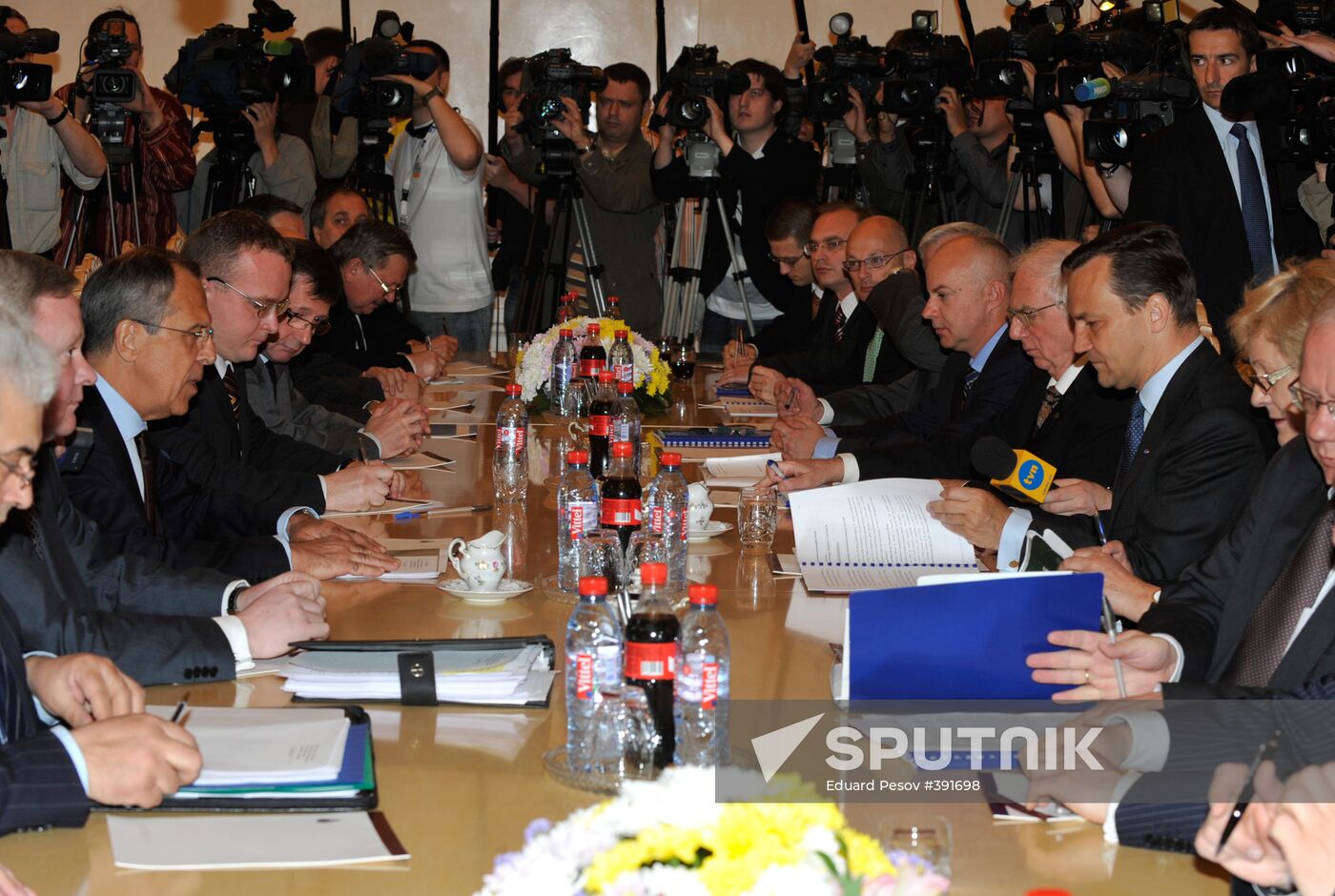 Sergei Lavrov and Radosław Sikorski meeting in Moscow