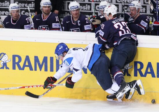 2009 IIHF World Championships, Quarterfinals. Finland vs. USA