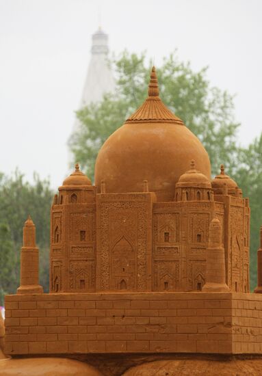 International sand sculpture contest in Kolomenskoye