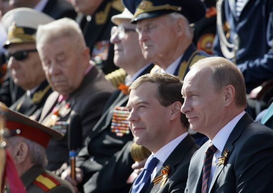 Russian President, PM attend Victory Day parade