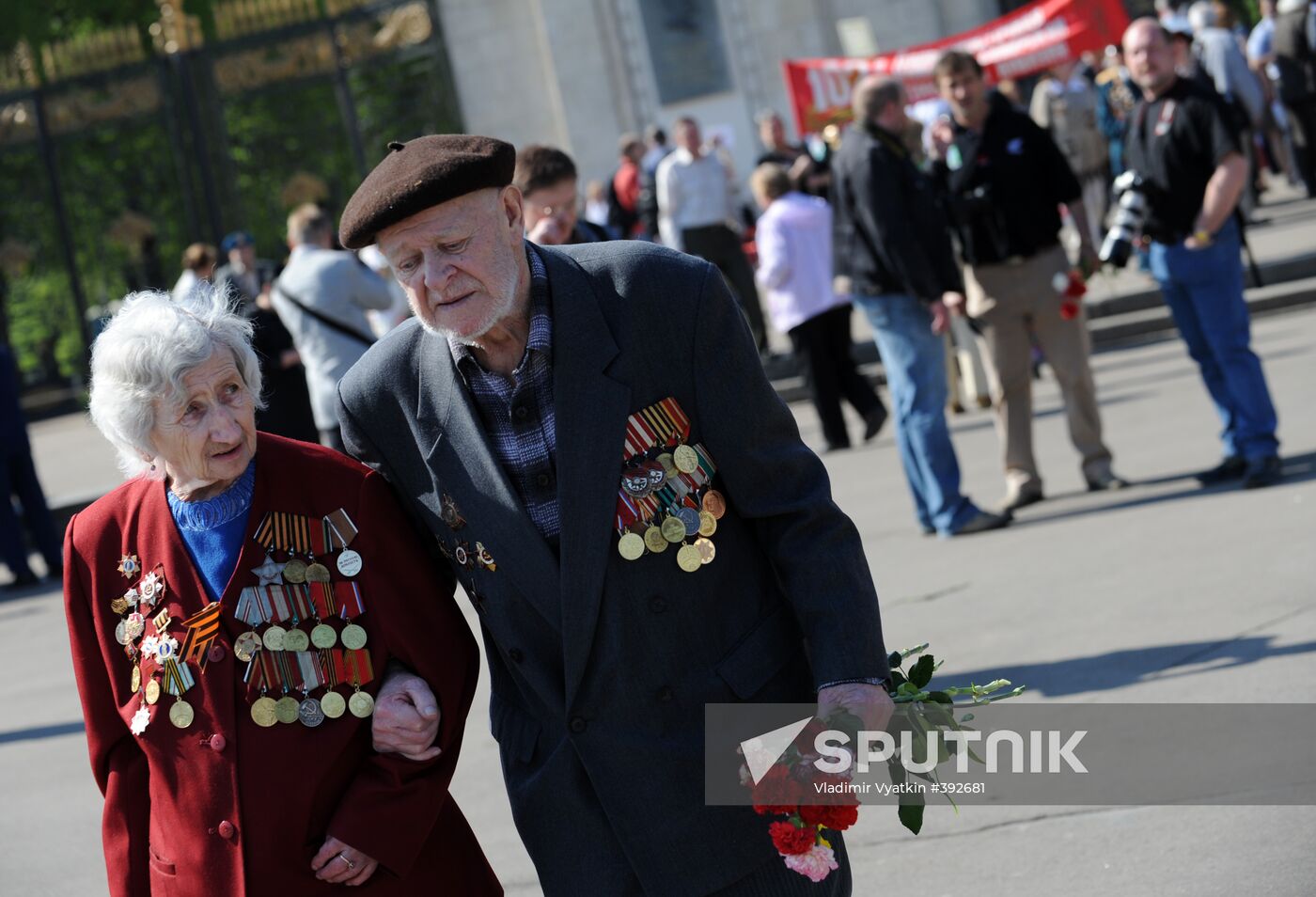 WWII veterans meet in Gorki Park