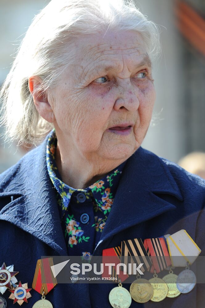WWII veterans meet in Gorki Park