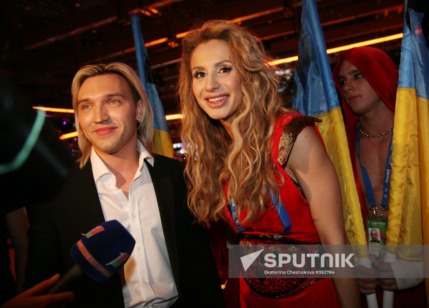 Pyotr Yelfimov (Belarus), Svetlana Loboda (Ukraine)