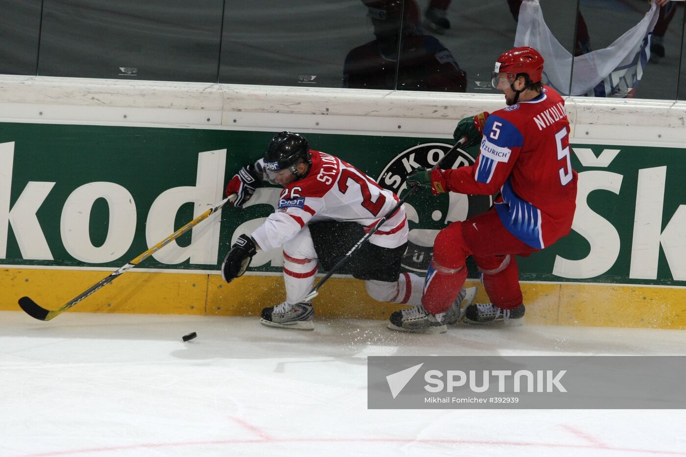 2009 World Ice Hockey Championship final. Russia 2-1 Canada