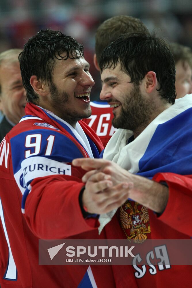 2009 World Ice Hockey Championship final. Russia 2-1 Canada