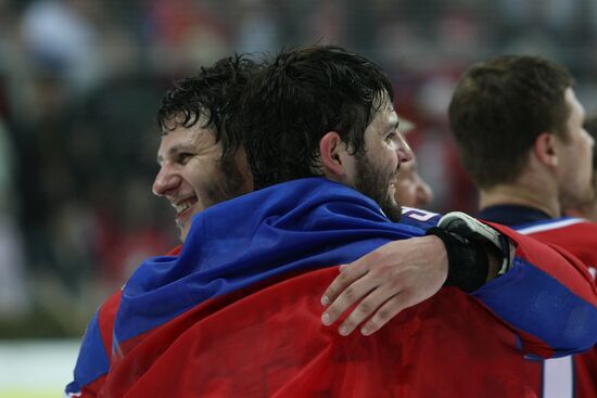 2009 World Ice Hockey Championship final. Russia 2-1 Canada