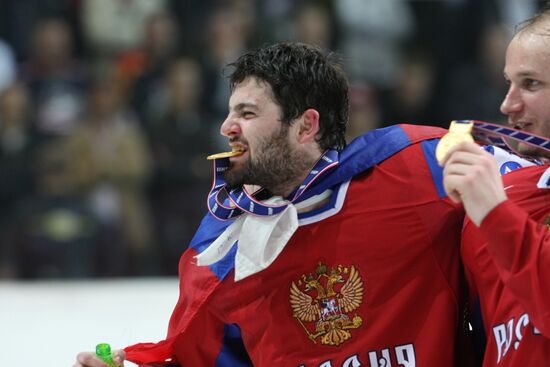 2009 World Ice Hockey Championship final. Russia 2-1 Canada