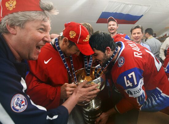 2009 World Ice Hockey Championship final. Russia 2-1 Canada