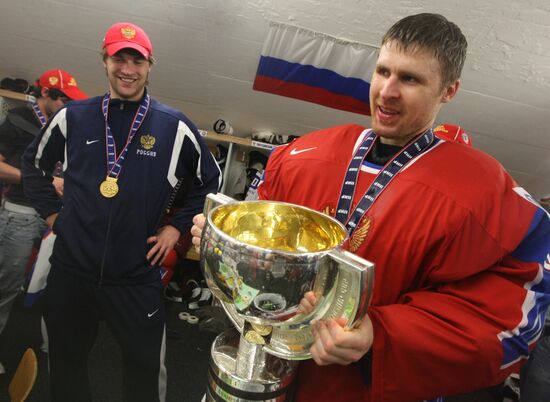 2009 World Ice Hockey Championship final. Russia 2-1 Canada