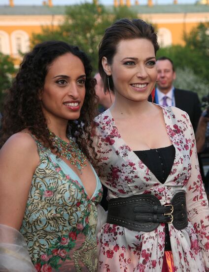 Noa & Mira Awad (Israel)
