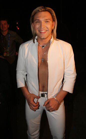 Pyotr Yelfimov (Belarus) . Eurovision 2009. First semifinal