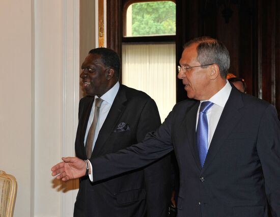 Sergei Lavrov, Assunção Afonso dos Anjos
