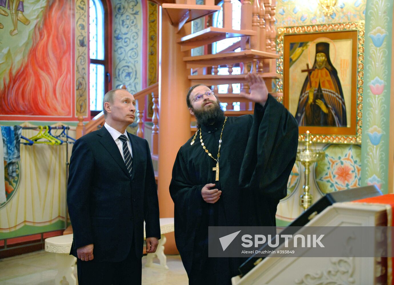 Vladimir Putin visits Holy Trinity Cathedral in Ulan Bator