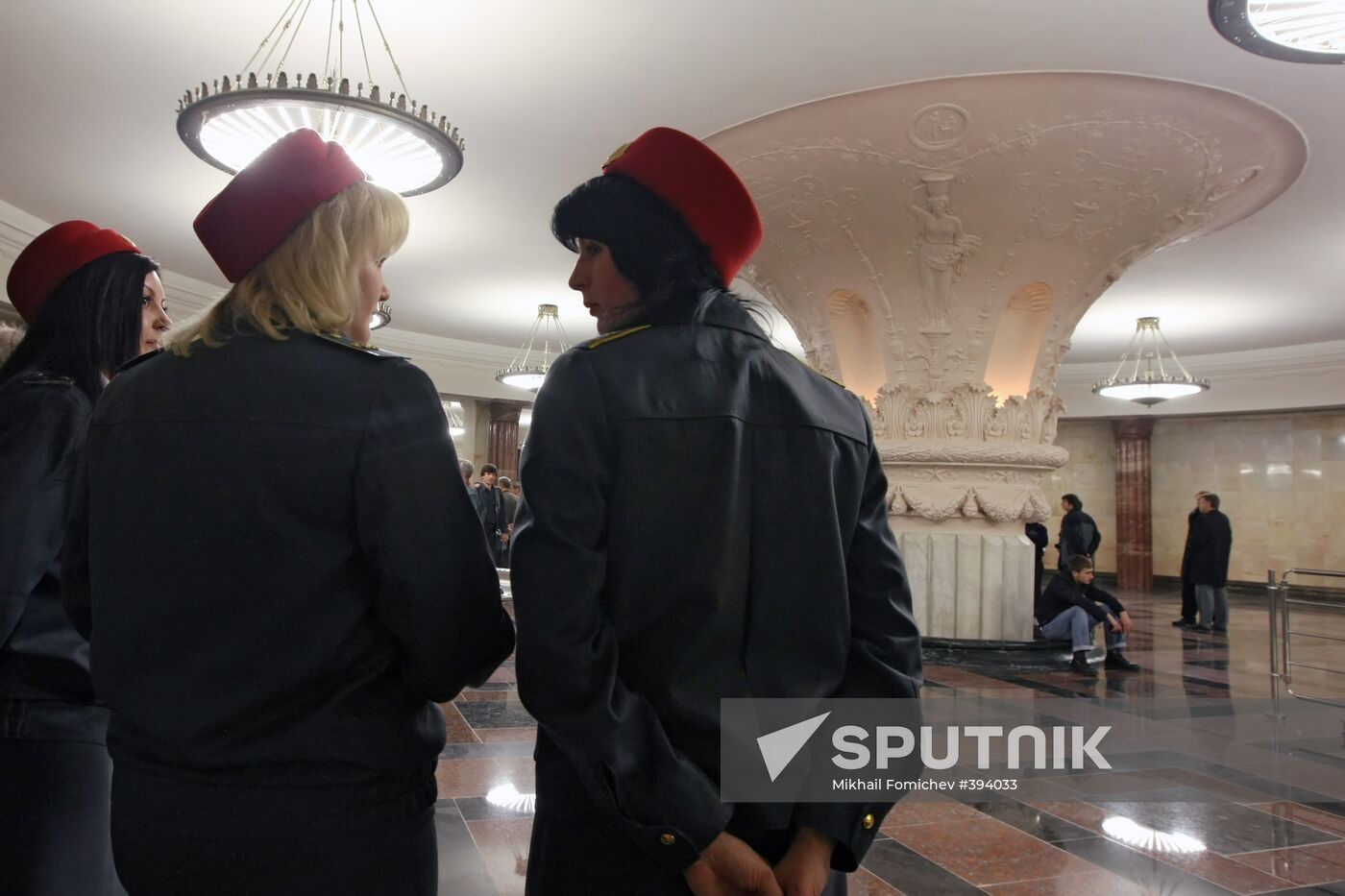 Kurskaya Station, Circular Line, opens its lobby after repairs