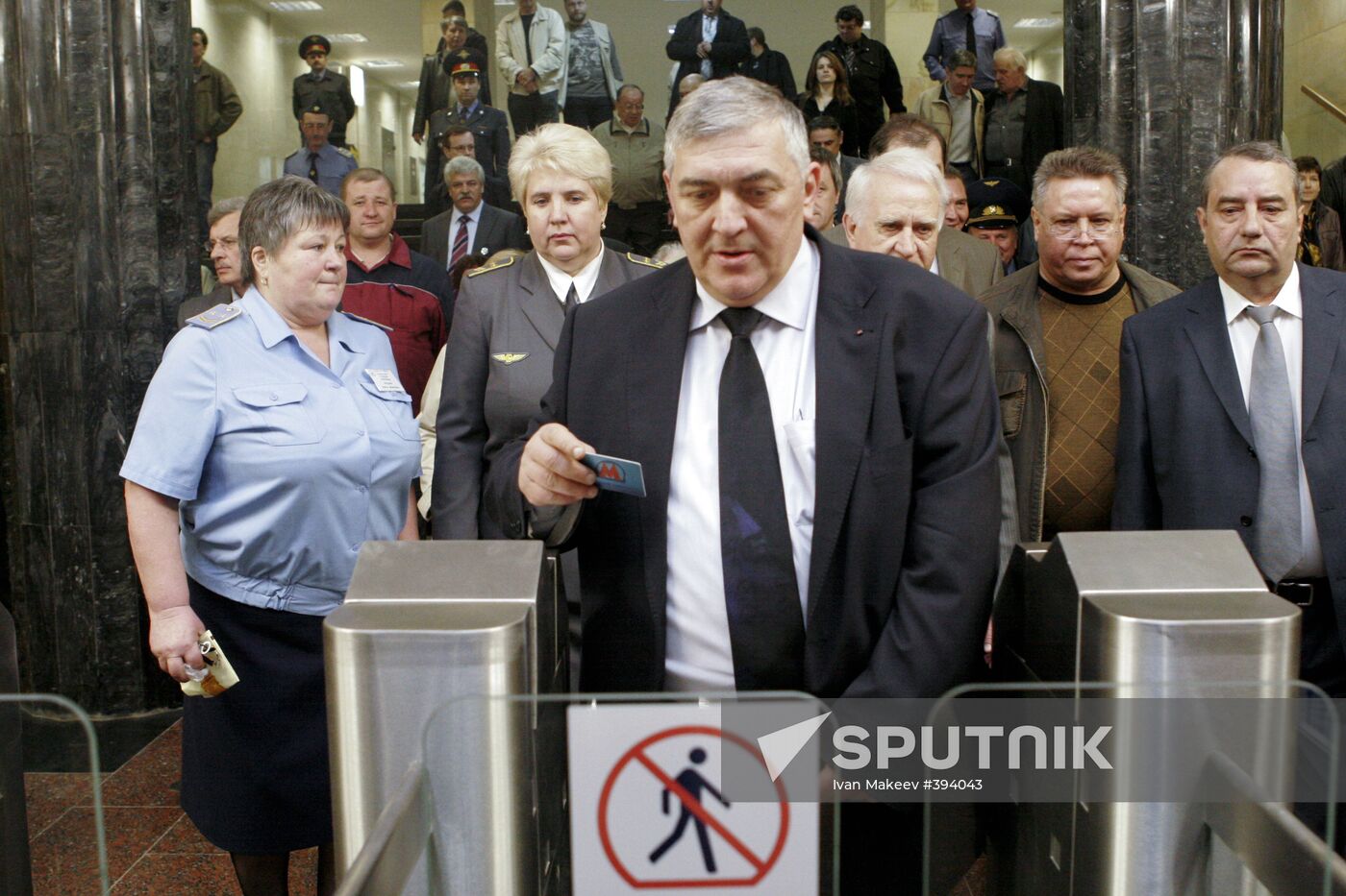 Kurskaya Station, Circular Line, opens its lobby after repairs
