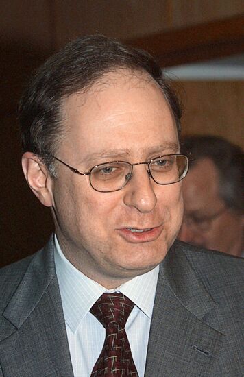 U.S. Ambassador to Russia Alexander Vershbow