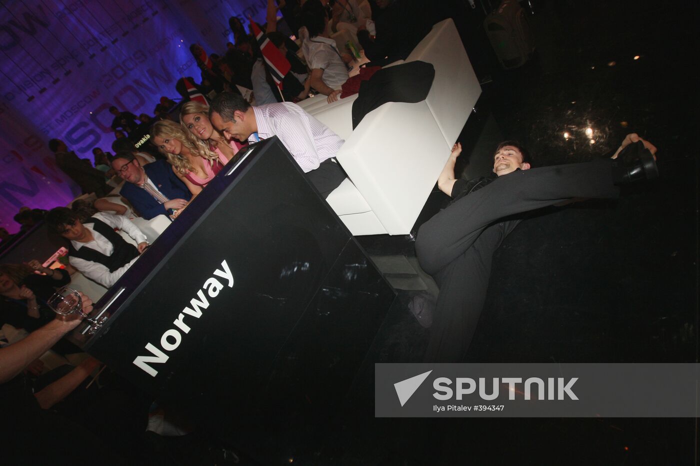 Igor Cukrov (Croatia). Second semi-final of Eurovision 2009