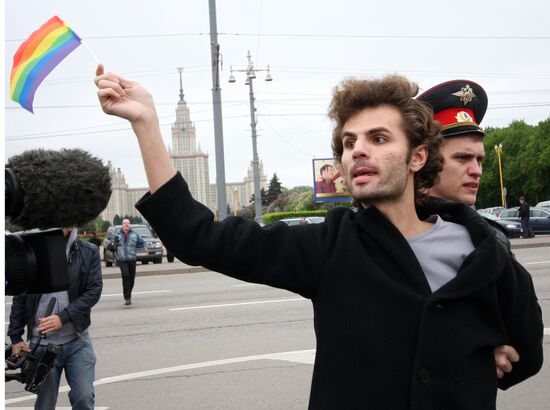Police detain "Slavic gay parade" participants