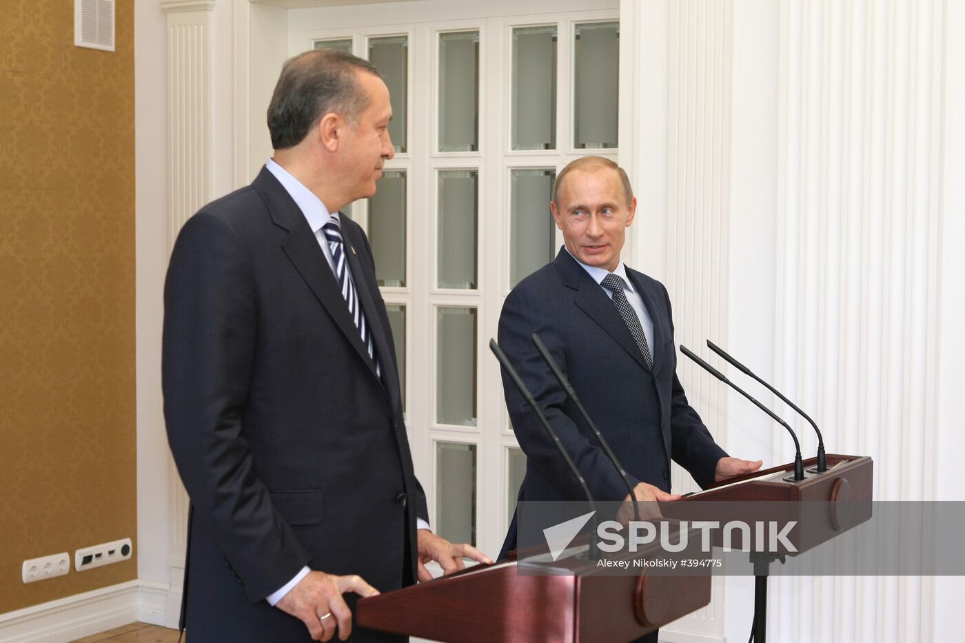 Putin meets Recep Tayyip Erdoğan in Sochi