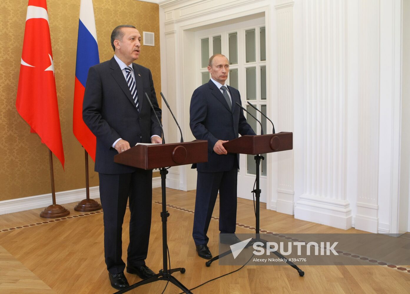 Putin meets Recep Tayyip Erdoğan in Sochi
