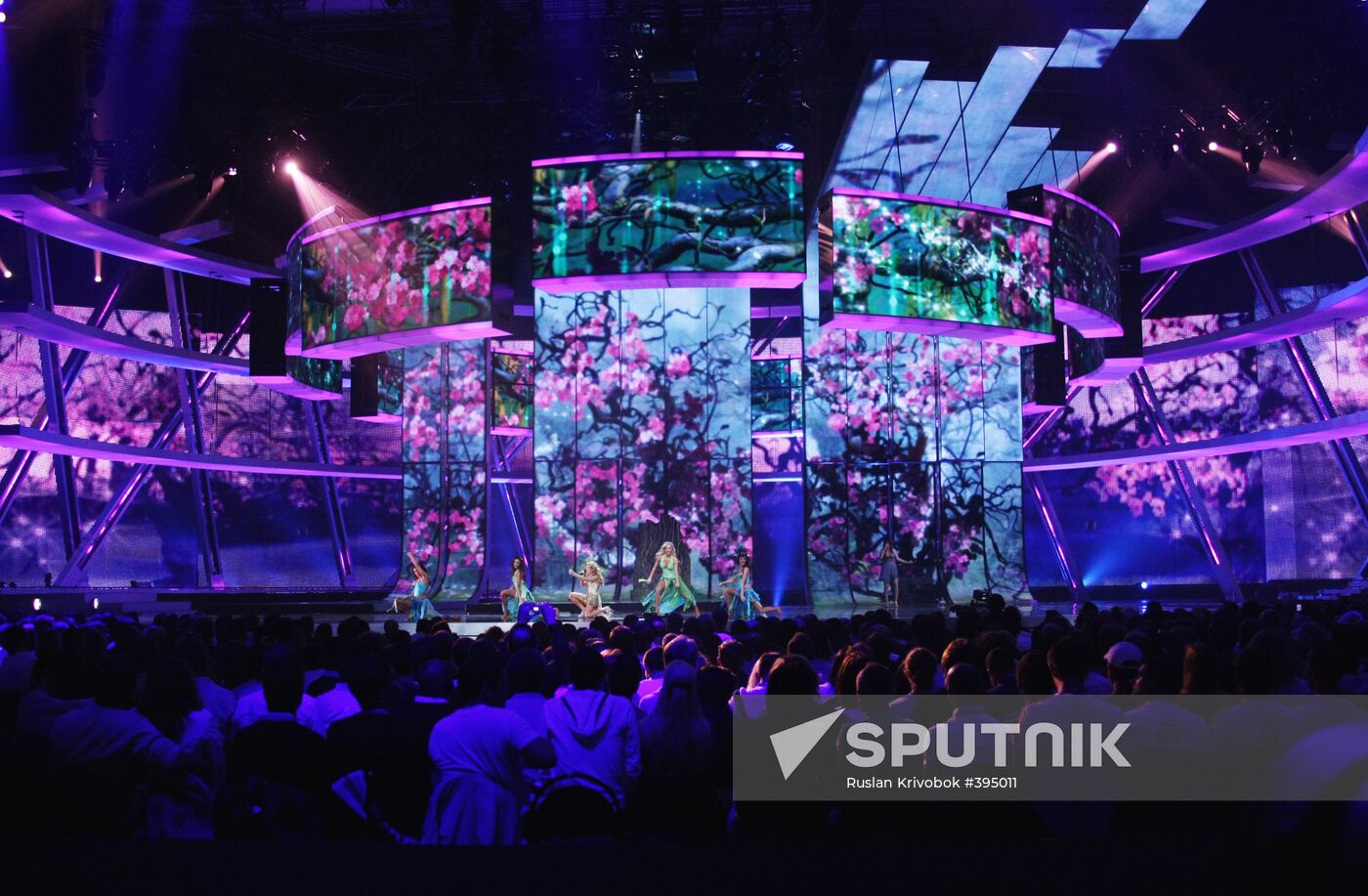 Romania's 2009 Eurovision entry Elena Gheorghe