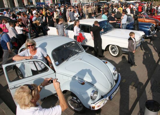 Participants in a vintage-car rally in Kaliningrad