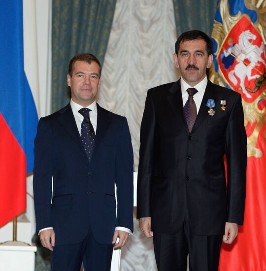 Russian President Dmitry Medvedev presents state awards