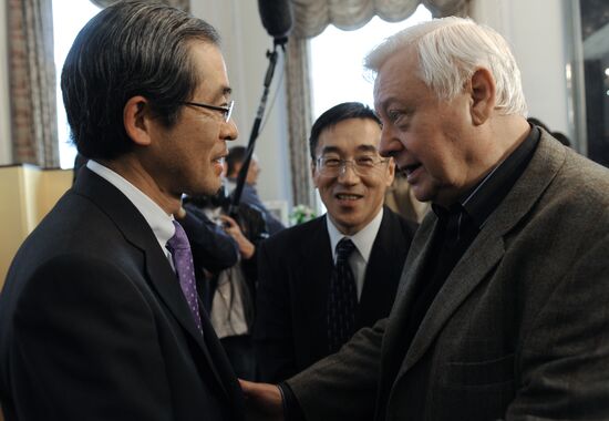 Masaharu Kono and Oleg Tabakov