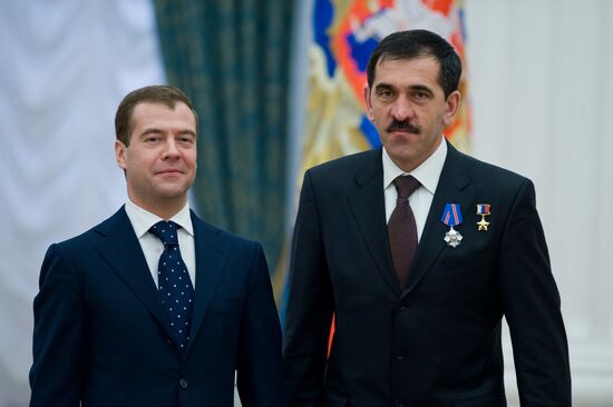 Russian President Dmitry Medvedev presents state awards