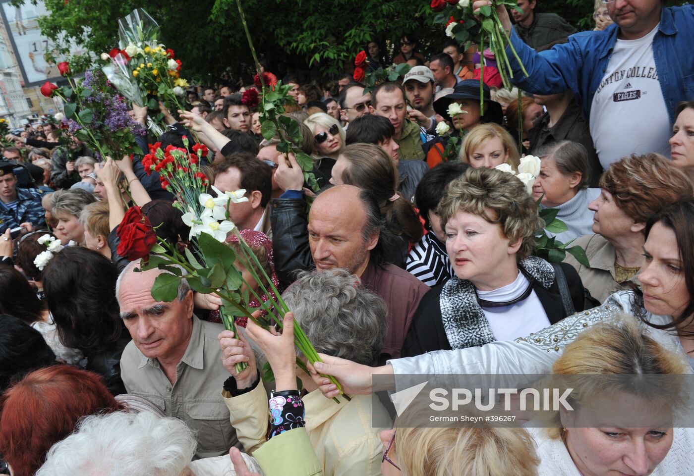 Oleg Yankovsky lying in state