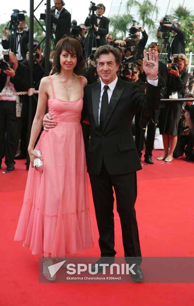 François Cluzet and Valérie Bonneton