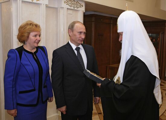 Russian PM congratulates Patriarch Kirill on Name Day