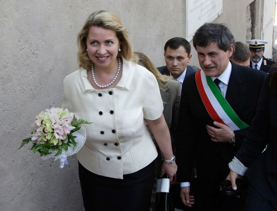 Russian First Lady visits Mayor's Office in Rome