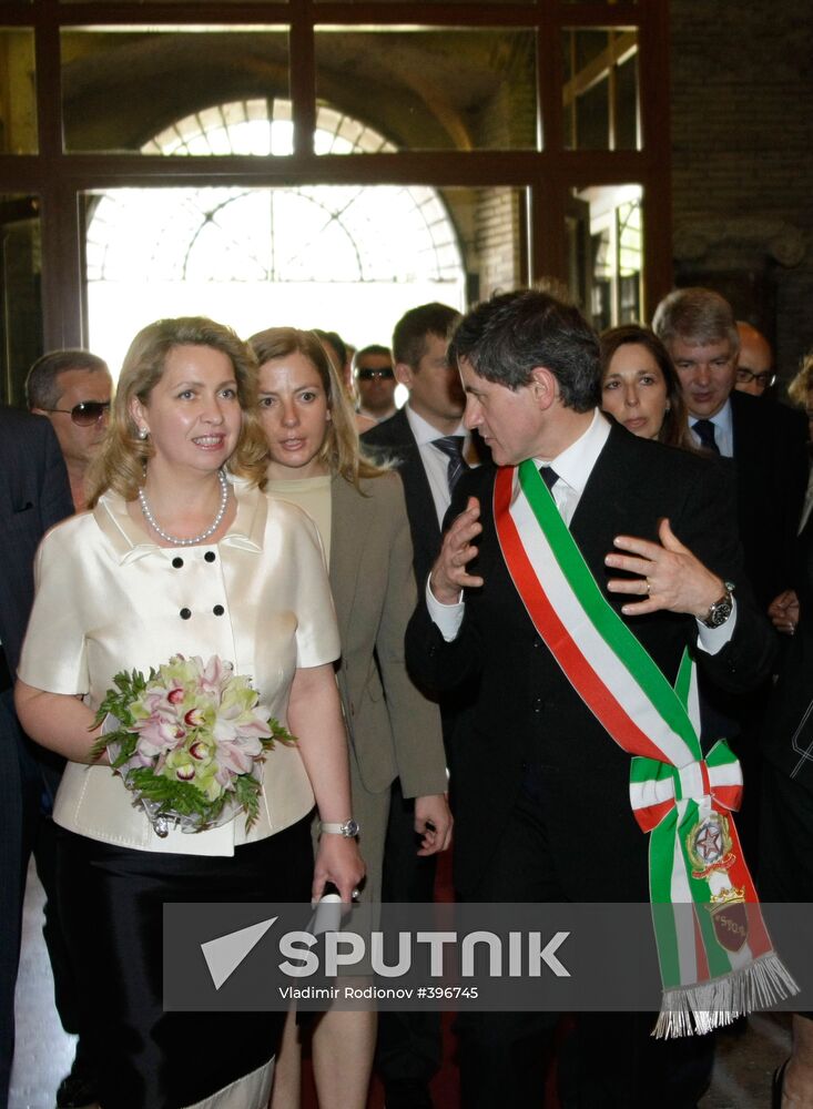Russian First Lady visits Mayor's Office in Rome