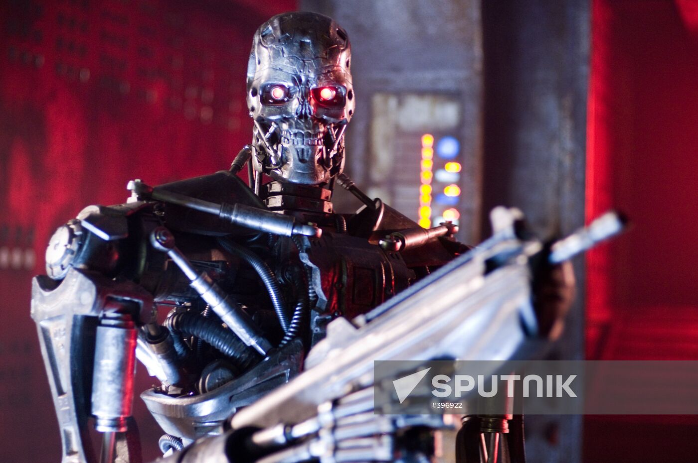 Terminator Salvation: The Future Begins