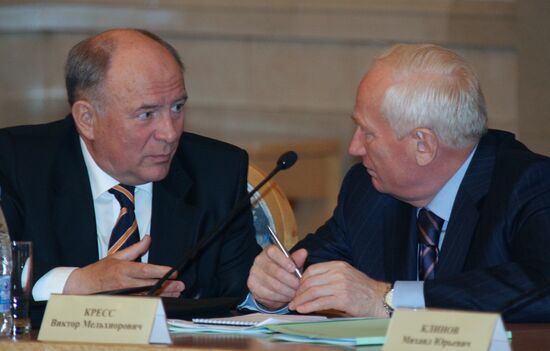 Vyacheslav Pozgalyov, Victor Kress
